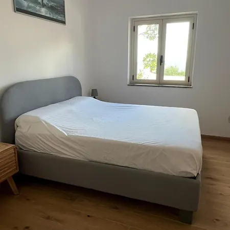 Villa Edith Parghelia