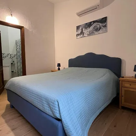 Villa Edith Parghelia